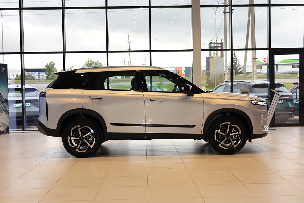 Jaecoo J7 Supreme, серебряный