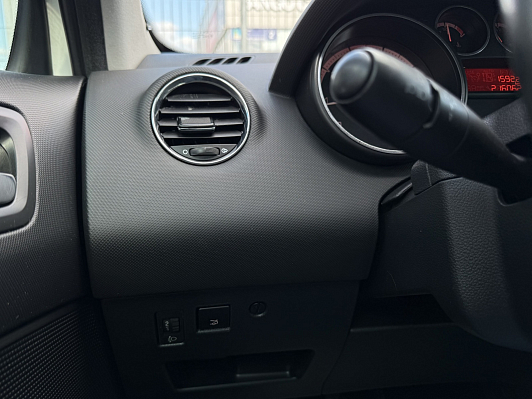 Peugeot 408, 2013 года, пробег 216000 км