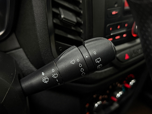 Lada (ВАЗ) XRAY Optima Air conditioner (2018), 2018 года, пробег 83000 км