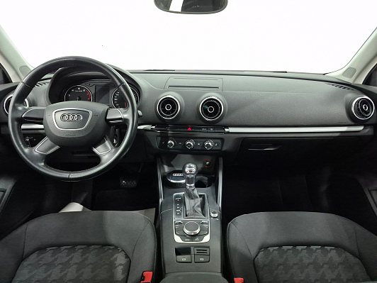 Audi A3 Attraction, 2014 года, пробег 133269 км