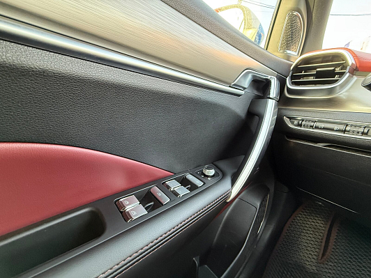 Geely Coolray Flagship, 2020 года, пробег 100102 км