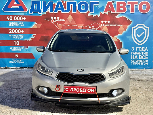 Kia Ceed Comfort, 2012 года, пробег 233000 км