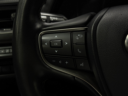 Lexus UX #live, 2021 года, пробег 47258 км