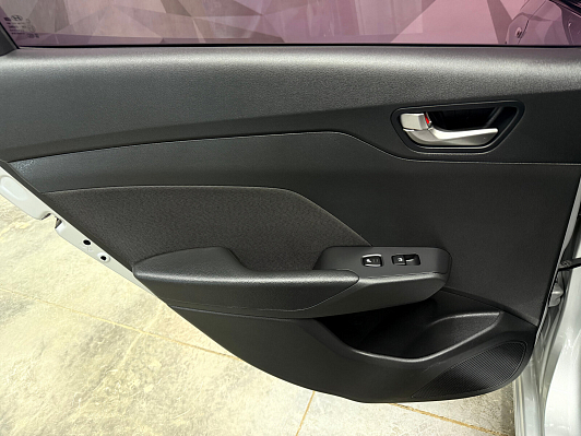 Hyundai Solaris, 2018 года, пробег 134357 км