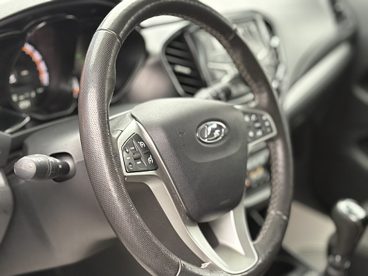 Lada (ВАЗ) Vesta Comfort Winter, 2021 года, пробег 82600 км