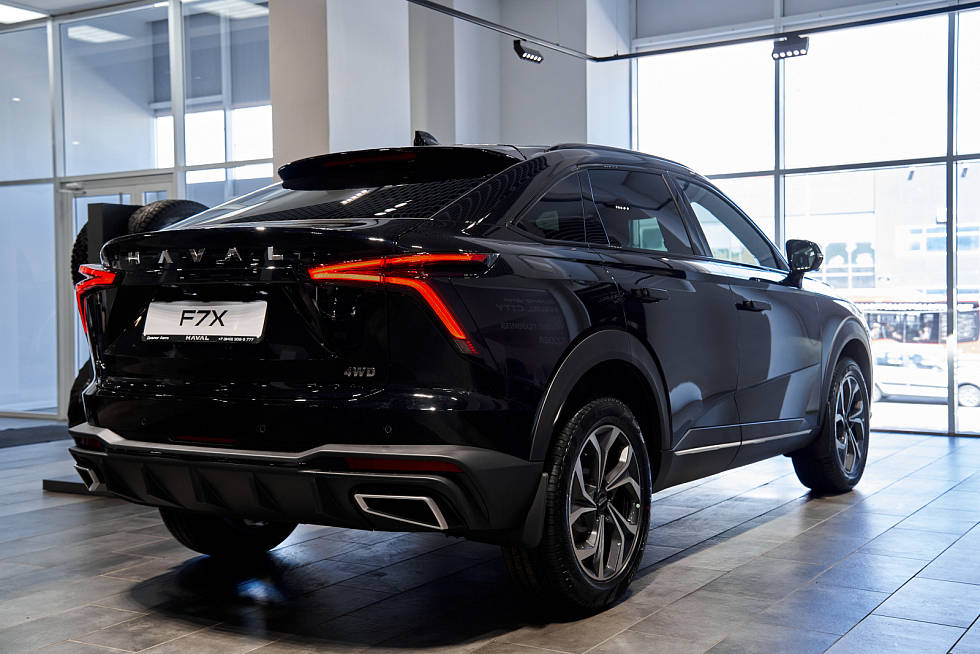 Haval F7x Premium, черный