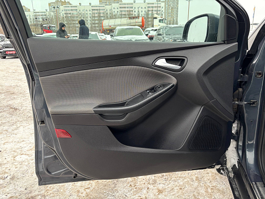 Ford Focus Ambiente, 2012 года, пробег 108583 км