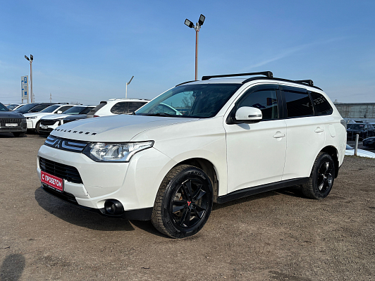 Mitsubishi Outlander Instyle, 2012 года, пробег 206000 км