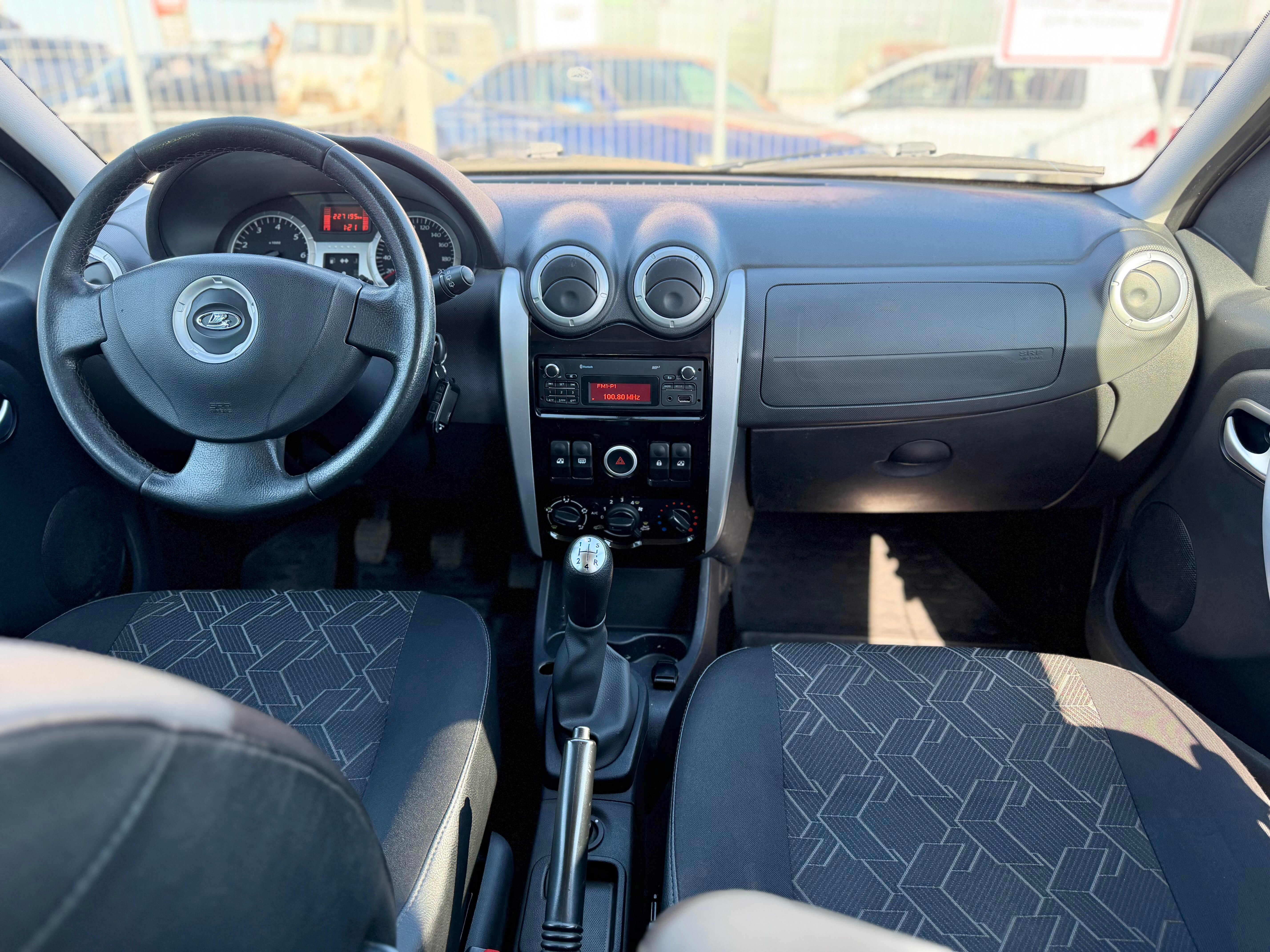 Lada (ВАЗ) Largus Luxe Glonass (7 мест) (2018-2019), 2019 года, пробег 227175 км