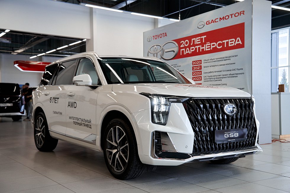GAC GS8 GT, белый