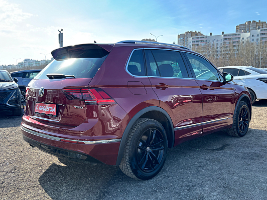 Volkswagen Tiguan Exclusive, 2018 года, пробег 133235 км