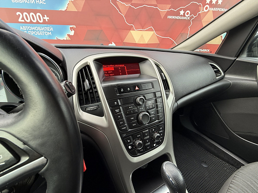 Opel Astra Cosmo, 2012 года, пробег 145236 км