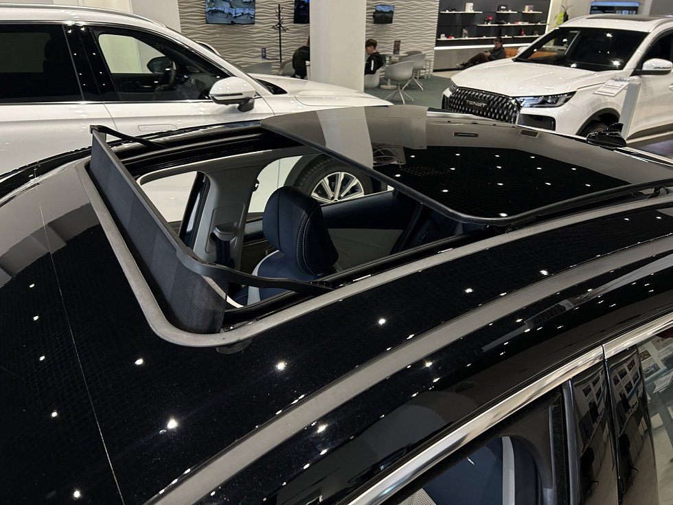 Chery Arrizo 8 Ultra, зеленый