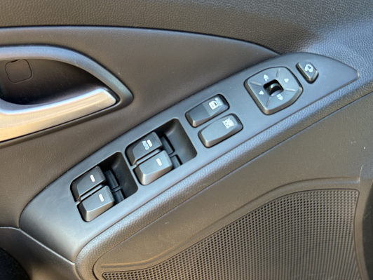 Hyundai ix35 Start, 2013 года, пробег 132000 км