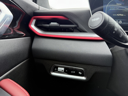 Geely Coolray Flagship, 2023 года, пробег 43000 км