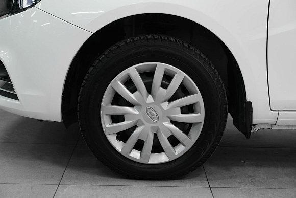 Lada (ВАЗ) Vesta Comfort Winter, 2021 года, пробег 84000 км