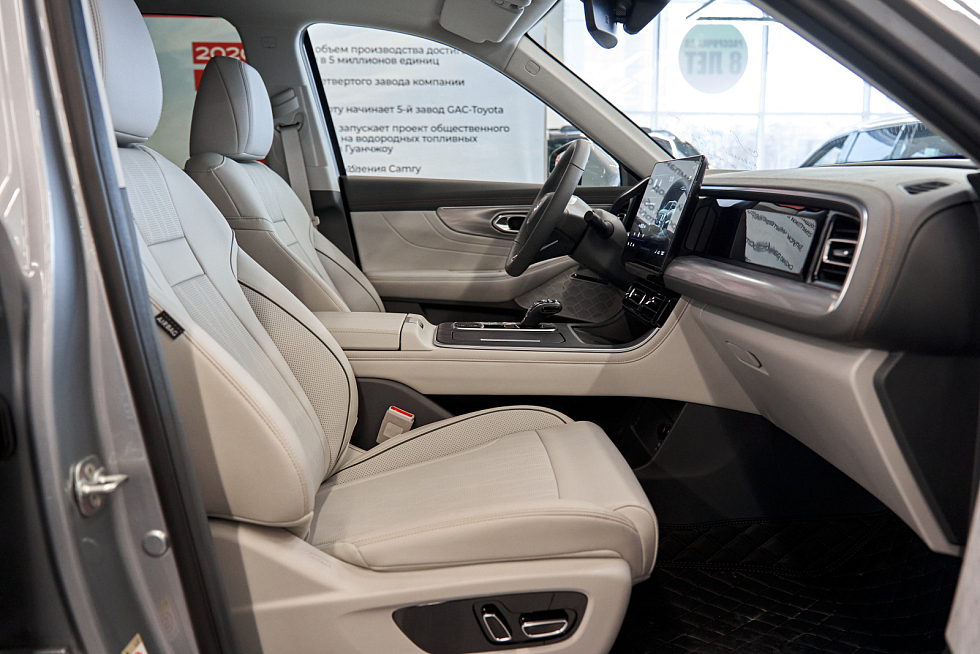 GAC GS8 GL, серебряный