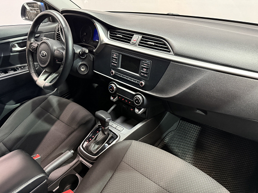 Kia Rio Prestige, 2021 года, пробег 49588 км