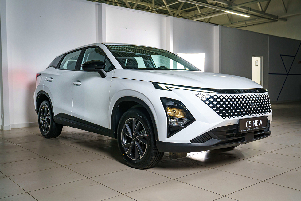Omoda C5 , белый