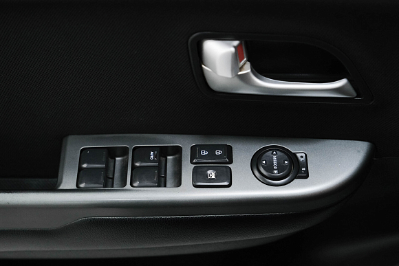 Kia Rio Luxe, 2013 года, пробег 181000 км