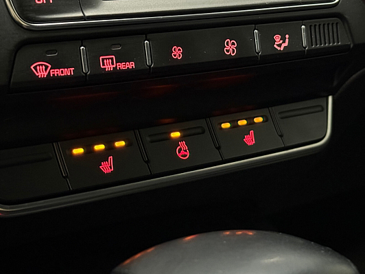 Kia Sorento Luxe, 2019 года, пробег 124577 км