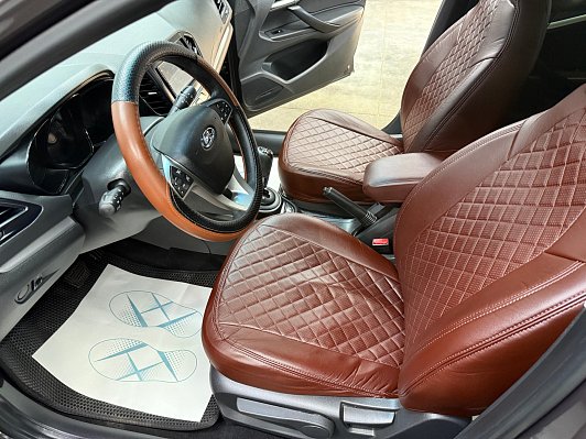 Lada (ВАЗ) Vesta Comfort Image (2017-2019), 2018 года, пробег 63244 км