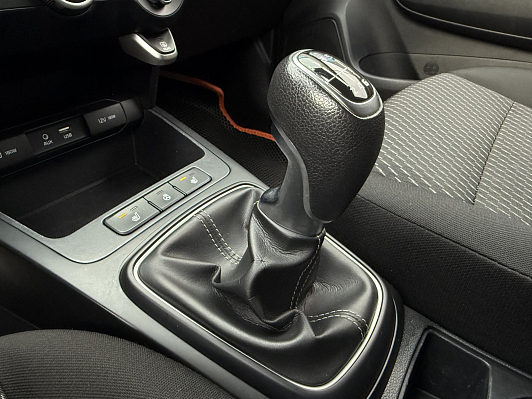 Kia Rio, 2020 года, пробег 99000 км