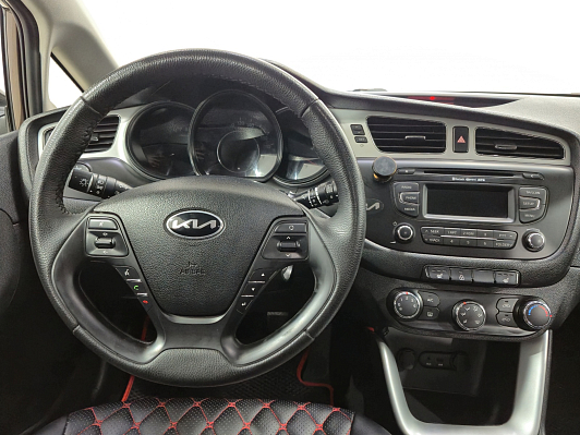 Kia Ceed Comfort, 2014 года, пробег 183165 км