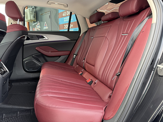 Hongqi H5 Deluxe, 2023 года, пробег 62900 км