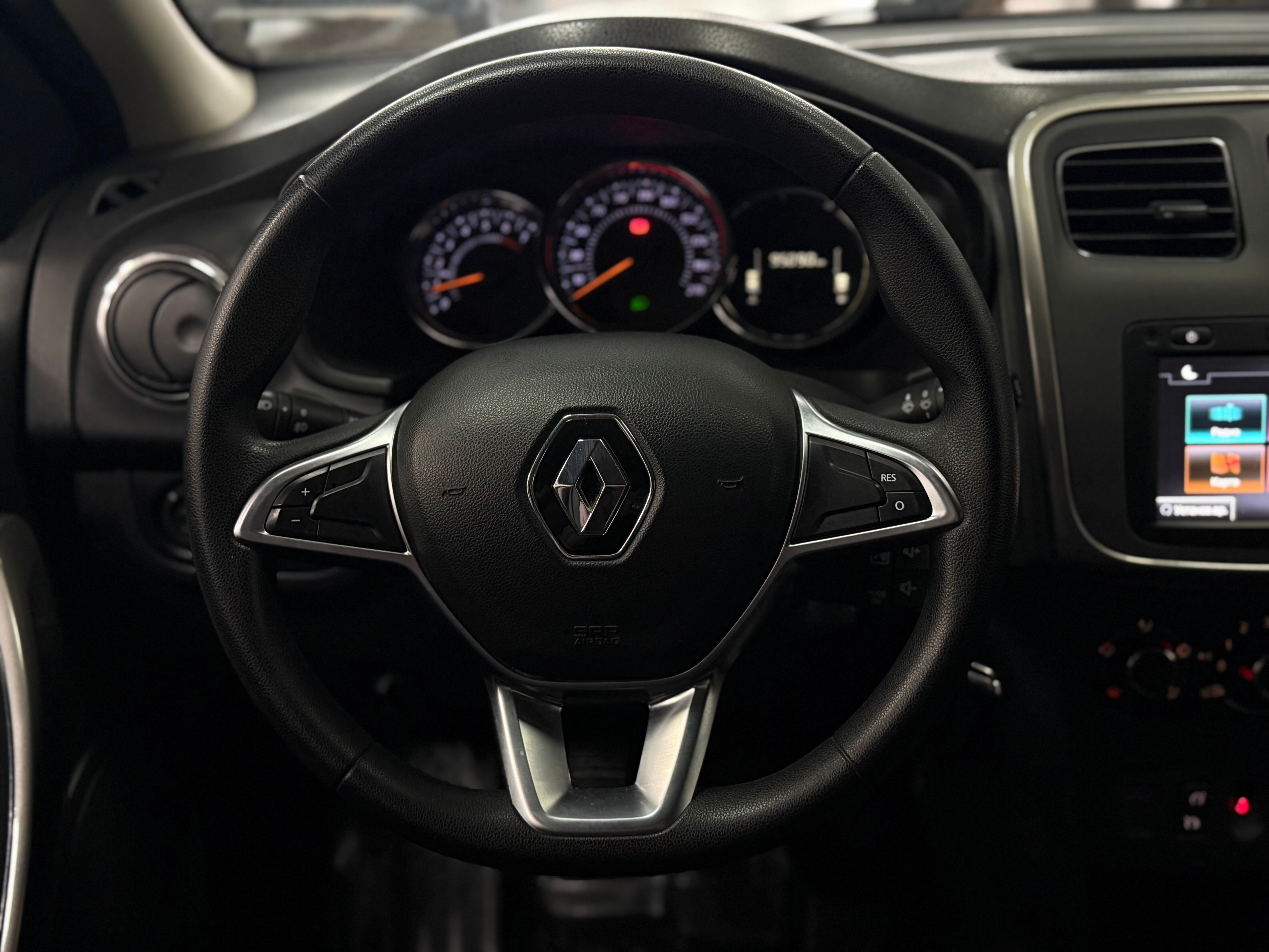 Renault Sandero Stepway Life, 2019 года, пробег 95065 км