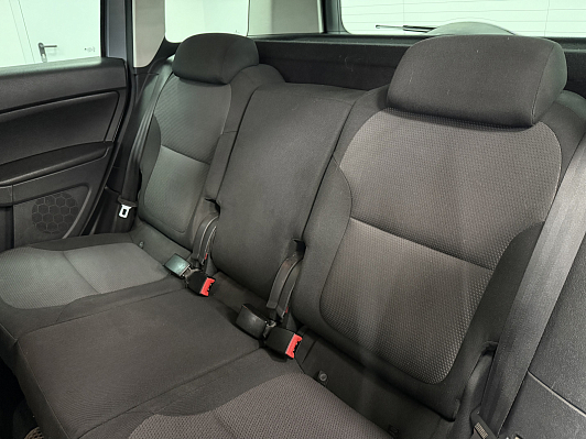 Skoda Yeti, 2013 года, пробег 216000 км