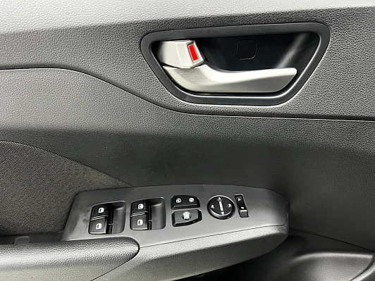 Hyundai Solaris Super Series + Winter, 2019 года, пробег 147509 км