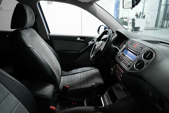 Volkswagen Tiguan Trend&Fun, 2011 года, пробег 151550 км