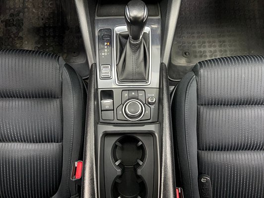 Mazda 6 Active, 2016 года, пробег 179995 км