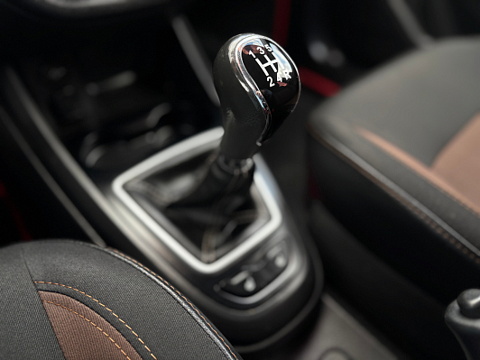 Lada (ВАЗ) Vesta Luxe Multimedia, 2017 года, пробег 206943 км