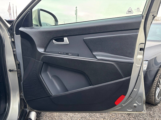 Kia Sportage Luxe, 2011 года, пробег 221252 км