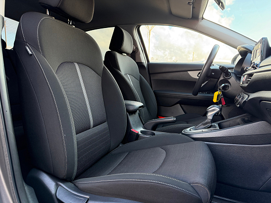 Kia Cerato Comfort, 2019 года, пробег 97000 км