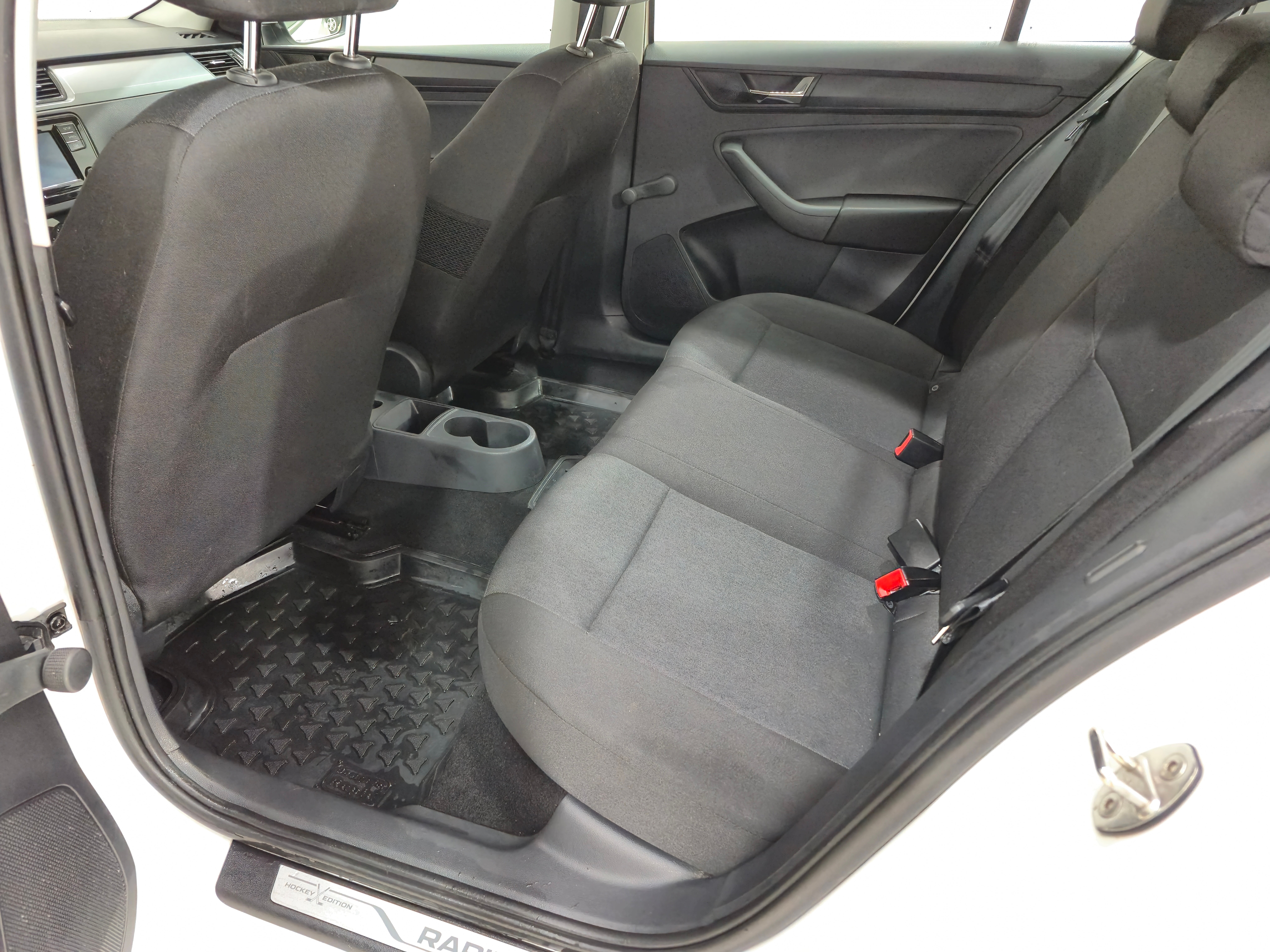 Skoda Rapid Hockey Edition Active, 2019 года, пробег 99709 км