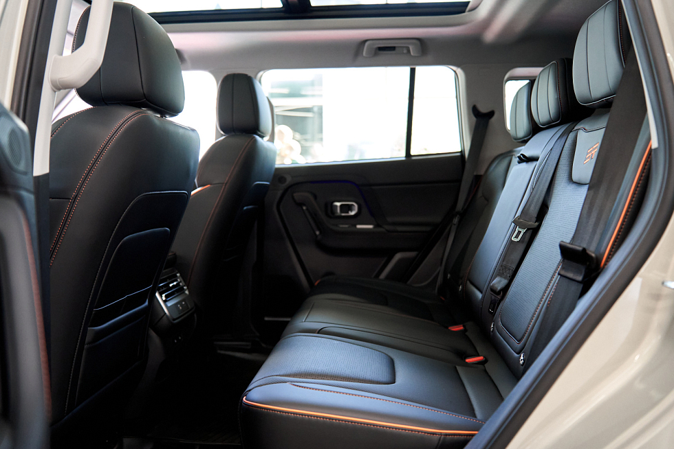 JETOUR T1 Comfort, золотой