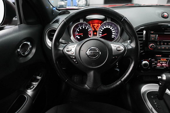 Nissan Juke SE, 2014 года, пробег 111635 км