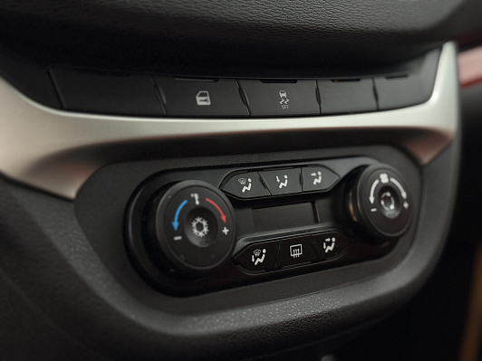 Lada (ВАЗ) Vesta Comfort, 2020 года, пробег 150761 км