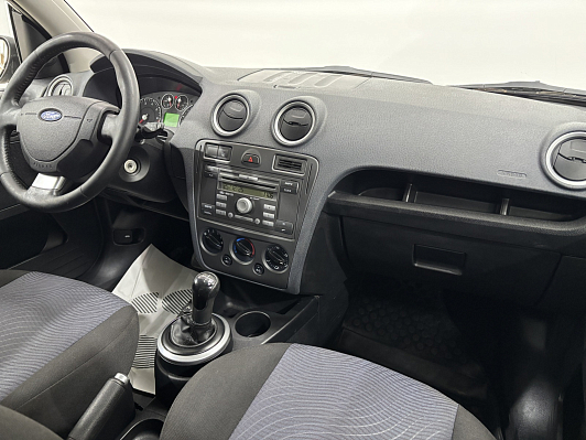 Ford Fusion Trend, 2007 года, пробег 187600 км