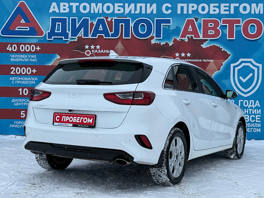 Kia Ceed Luxe, 2023 года, пробег 31000 км
