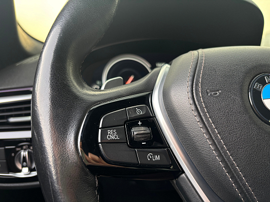 BMW 5 серии, 2018 года, пробег 129871 км