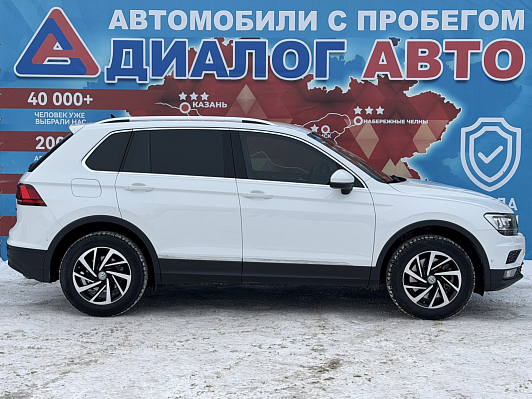 Volkswagen Tiguan Exclusive, 2019 года, пробег 77830 км