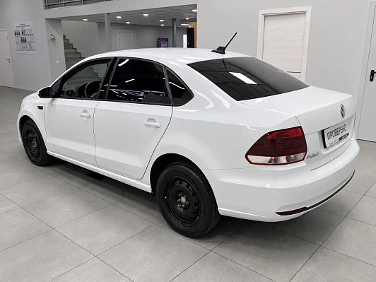 Volkswagen Polo Comfortline, 2019 года, пробег 131944 км