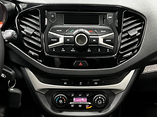 Lada (ВАЗ) Vesta Comfort Winter EnjoY Pro, 2019 года, пробег 55200 км