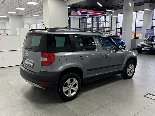 Skoda Yeti, 2013 года, пробег 216000 км