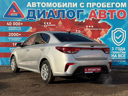 Kia Rio Luxe, 2019 года, пробег 252180 км