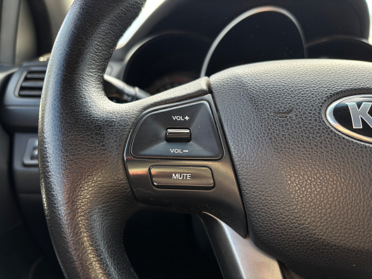 Kia Rio Luxe, 2014 года, пробег 176053 км